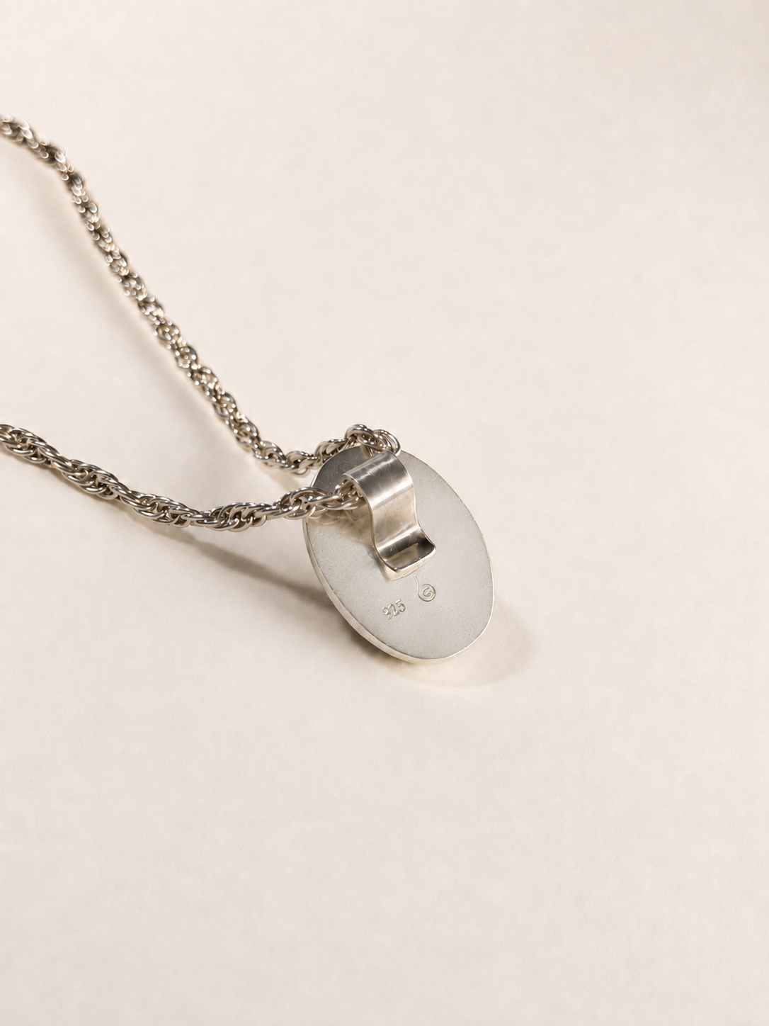 Collar Umbral — Hematita y Plata .925
